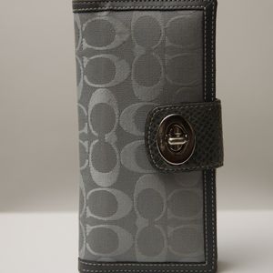 Coach Signature Turnlock wallet & checkbook -gray